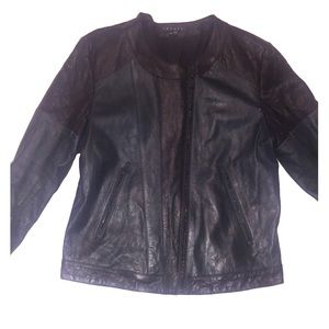 Women’s leather jacket